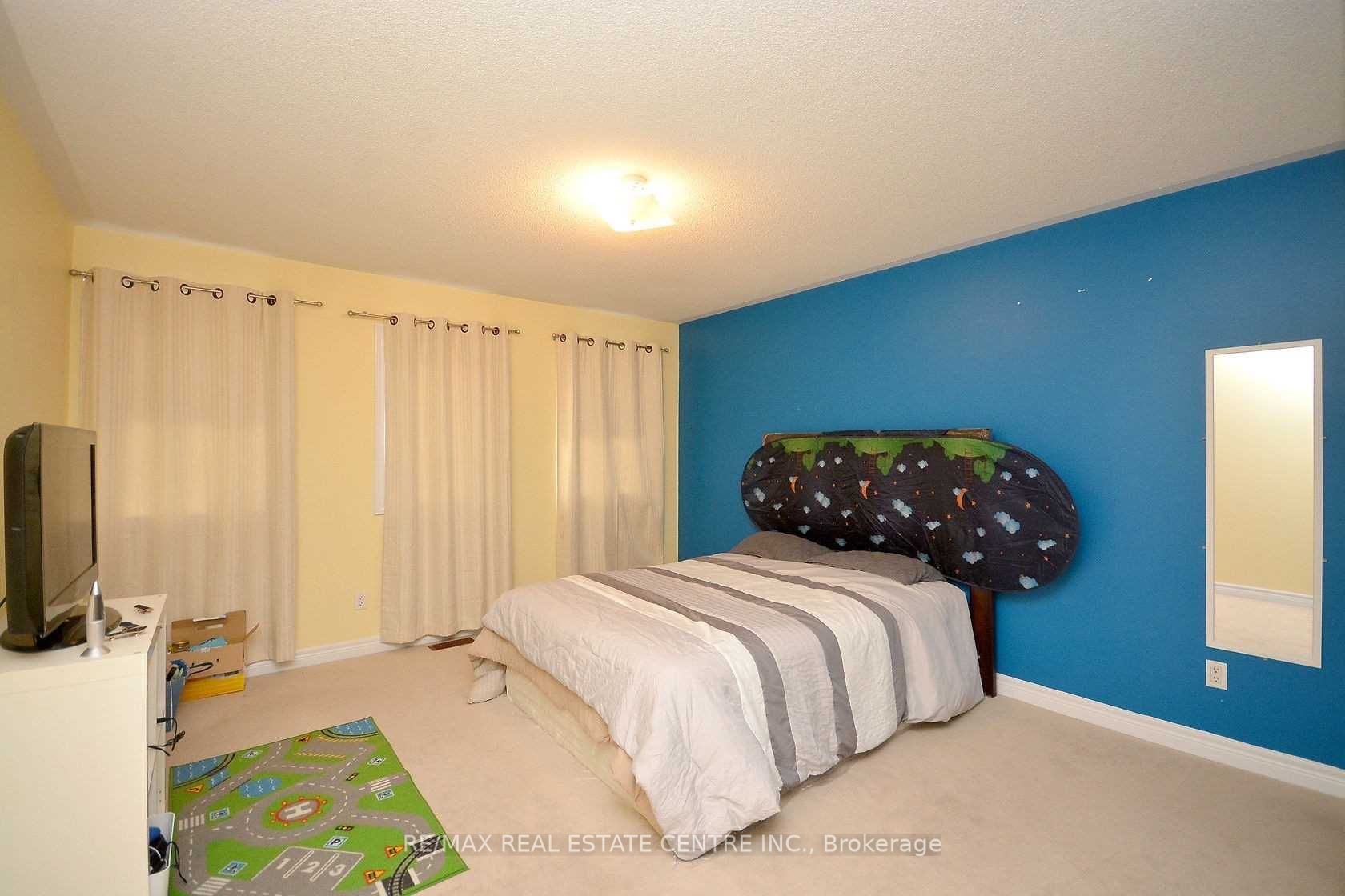 1581 Portsmouth Place