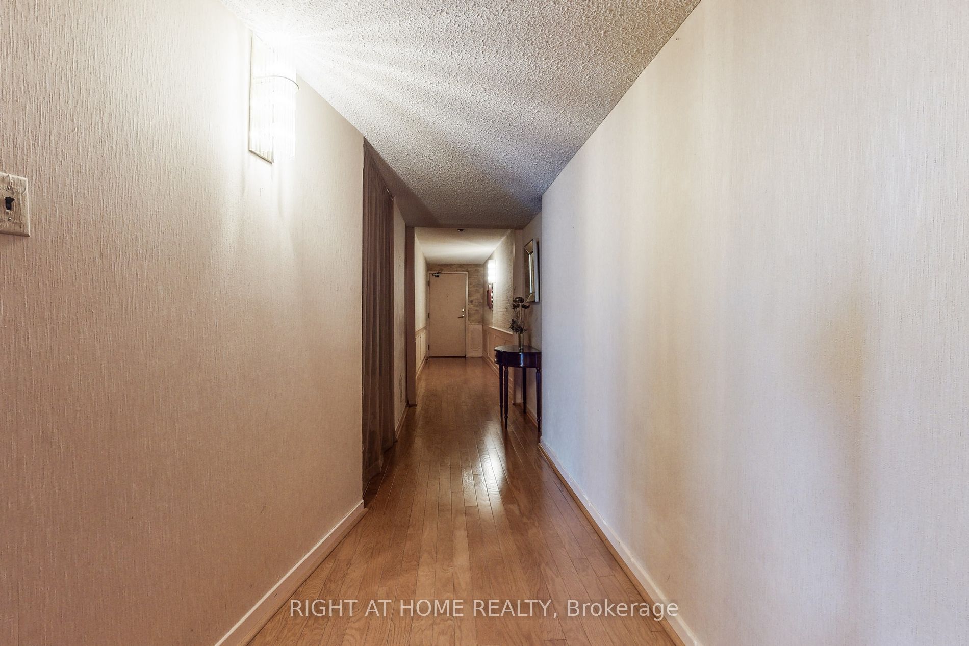 2045 Lake Shore Blvd W, #507