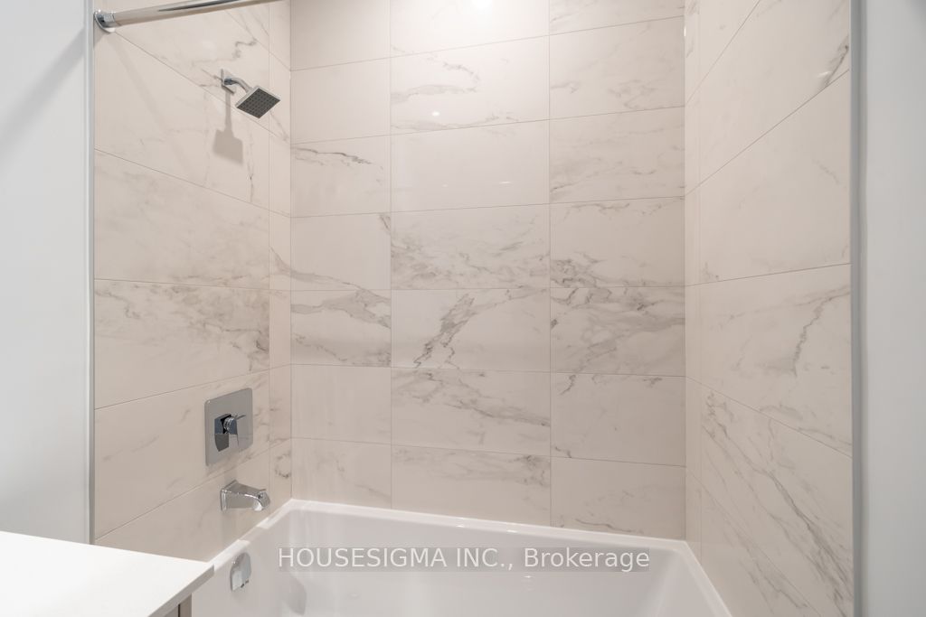 1926 Lake Shore Boulevard, #3201
