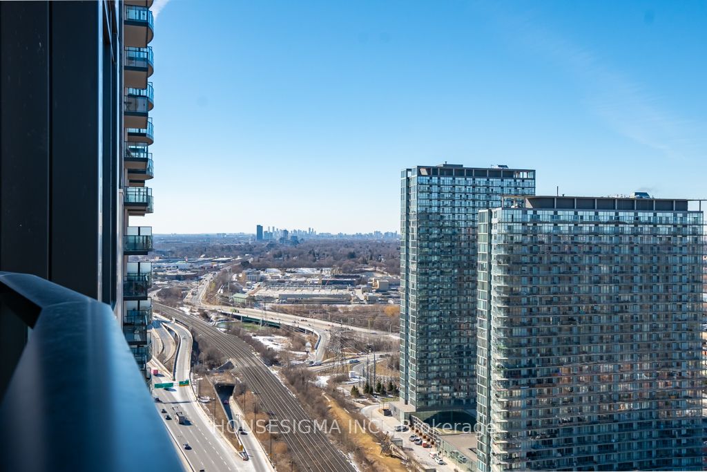 1926 Lake Shore Boulevard, #3201