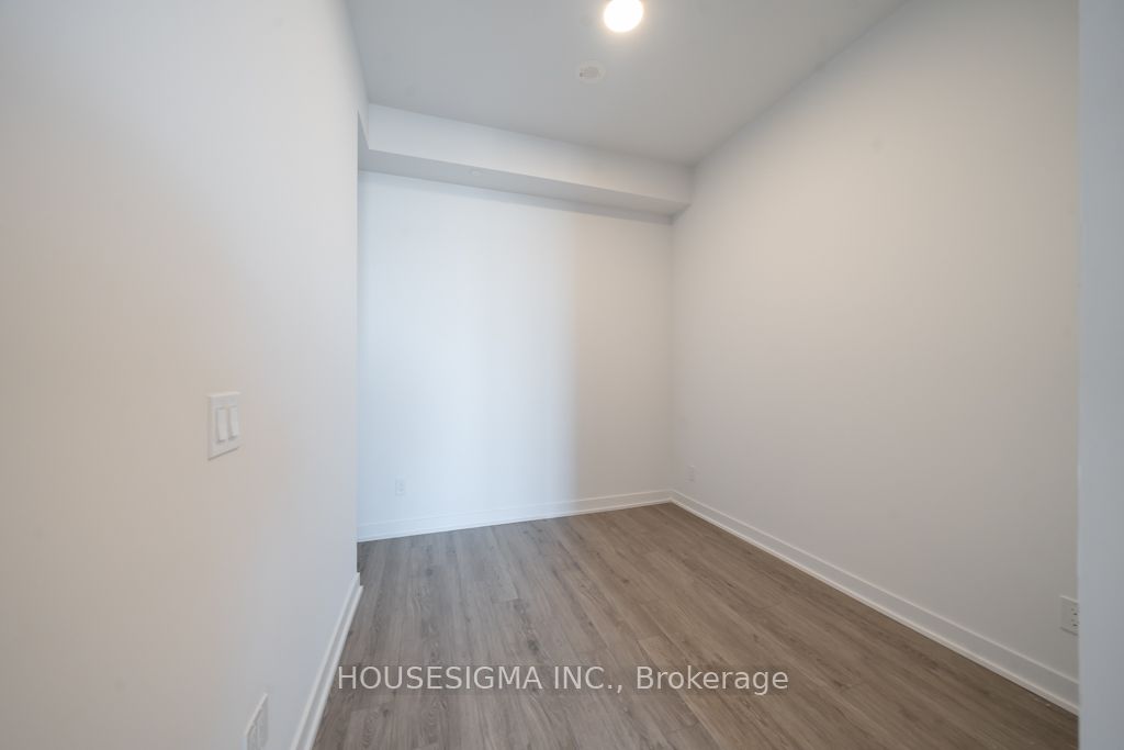 1926 Lake Shore Boulevard, #3201