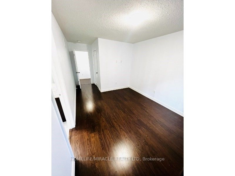 39 Bering Rd, #Main
