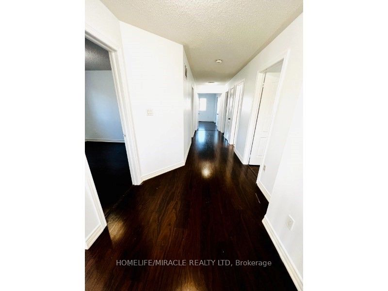 39 Bering Rd, #Main