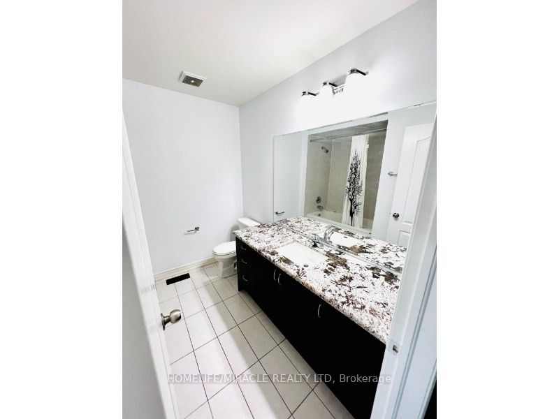39 Bering Rd, #Main
