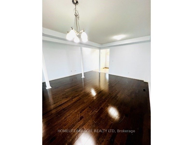 39 Bering Rd, #Main