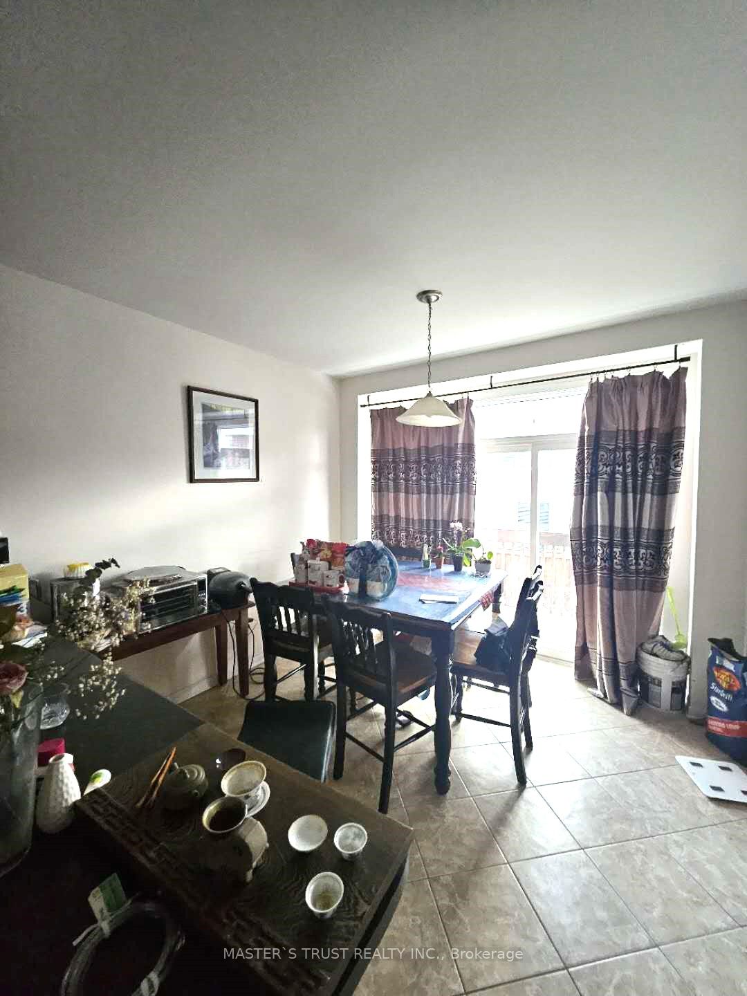 518 wettlaufer Terrace