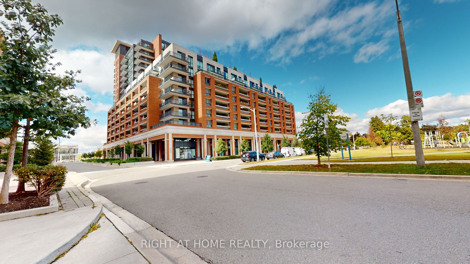 3091 Dufferin St, ##515