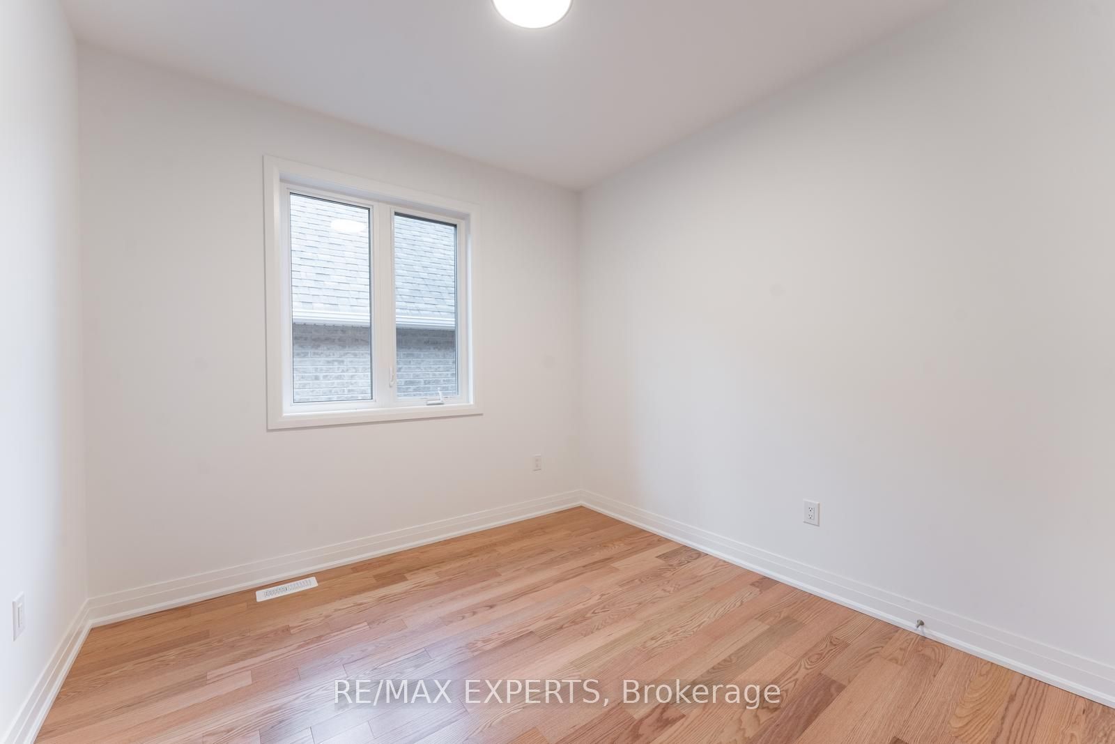 3362 Harasym Trail