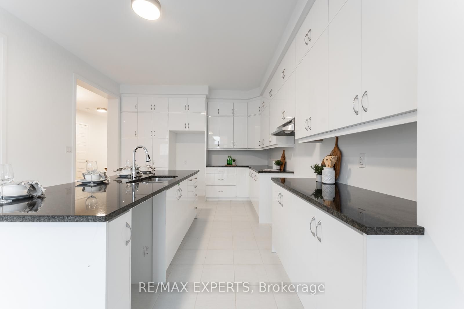 3362 Harasym Trail