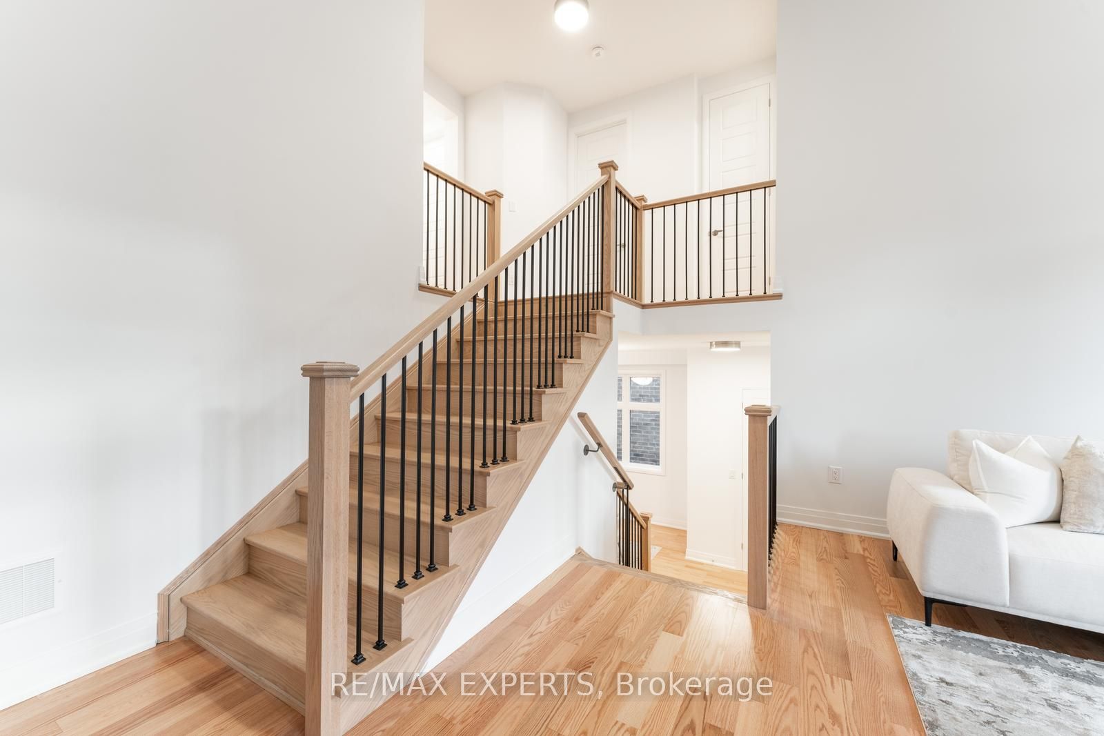 3362 Harasym Trail