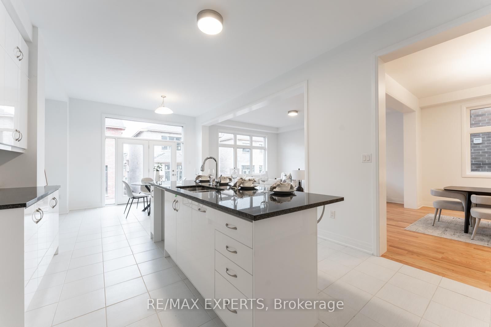 3362 Harasym Trail