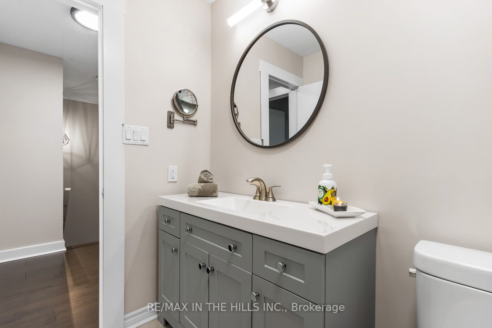 90 Lawrence Avenue, #103