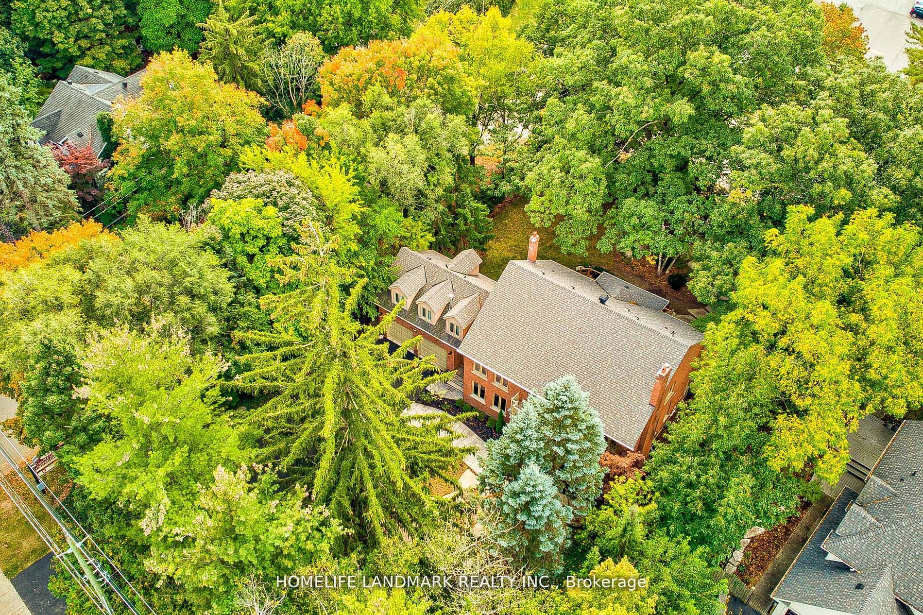 352 Maple Grove Dr