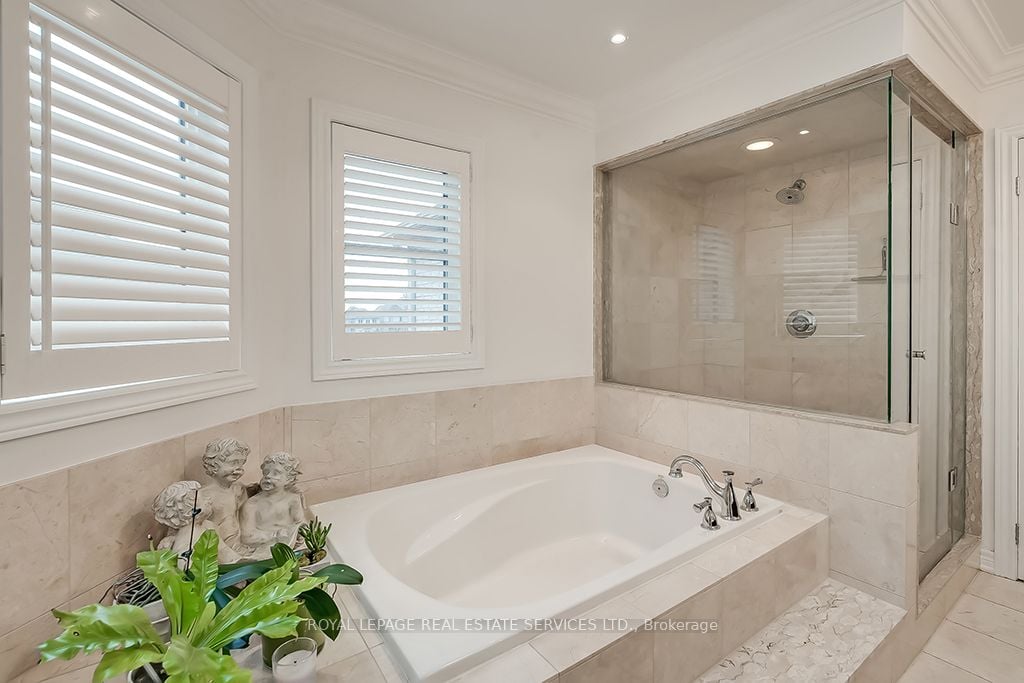 3168 Watercliffe Court