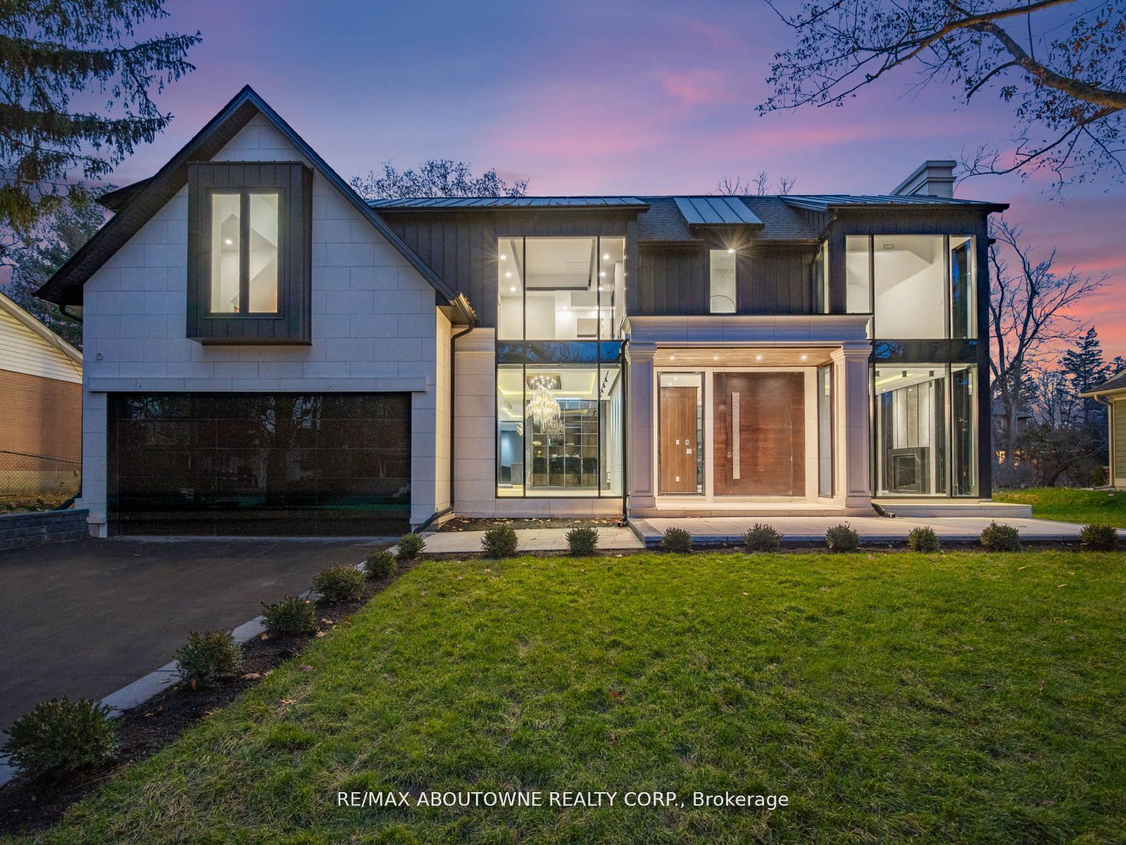 1477 Duncan Road