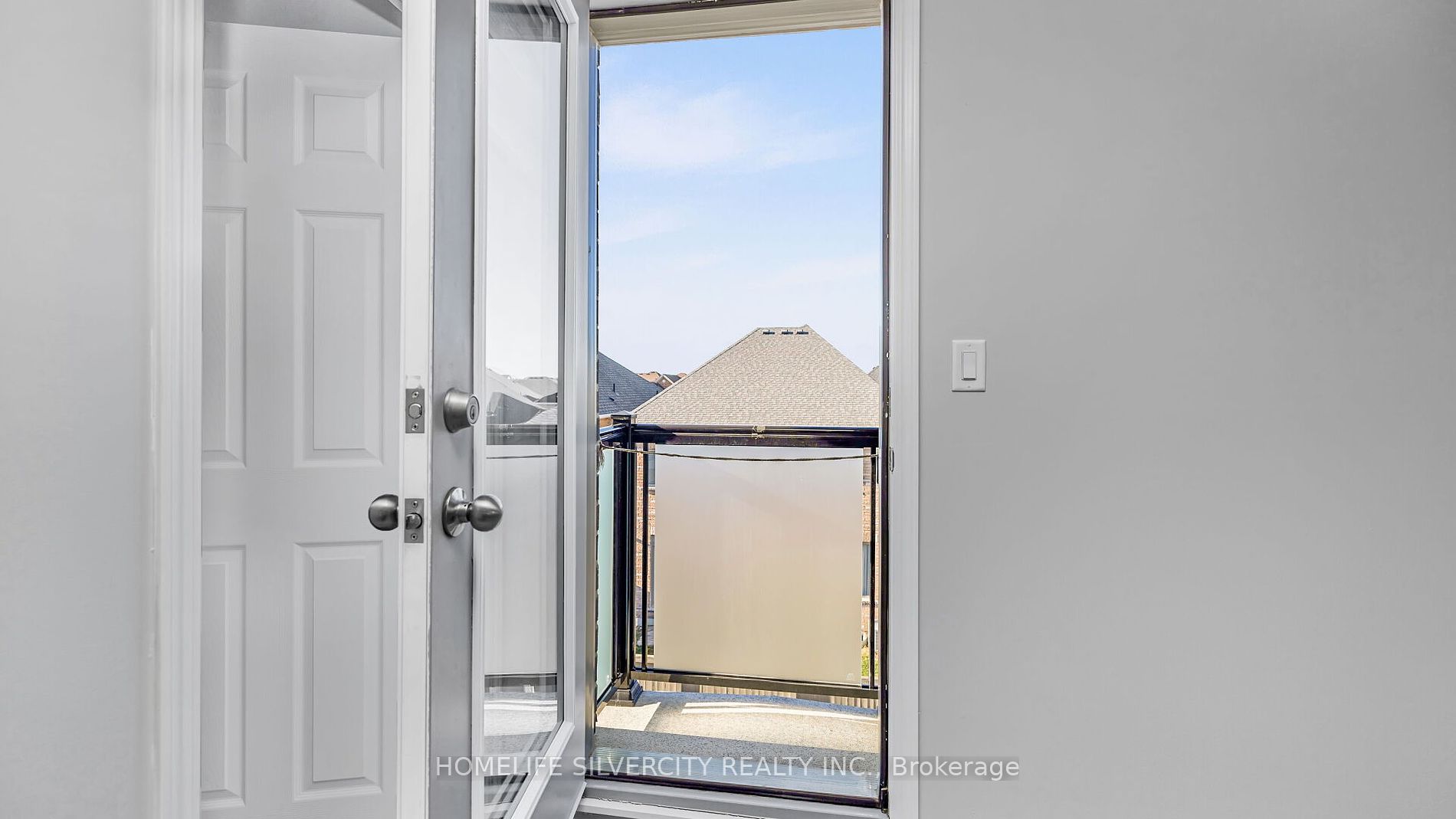 55 Summer Wind Lane