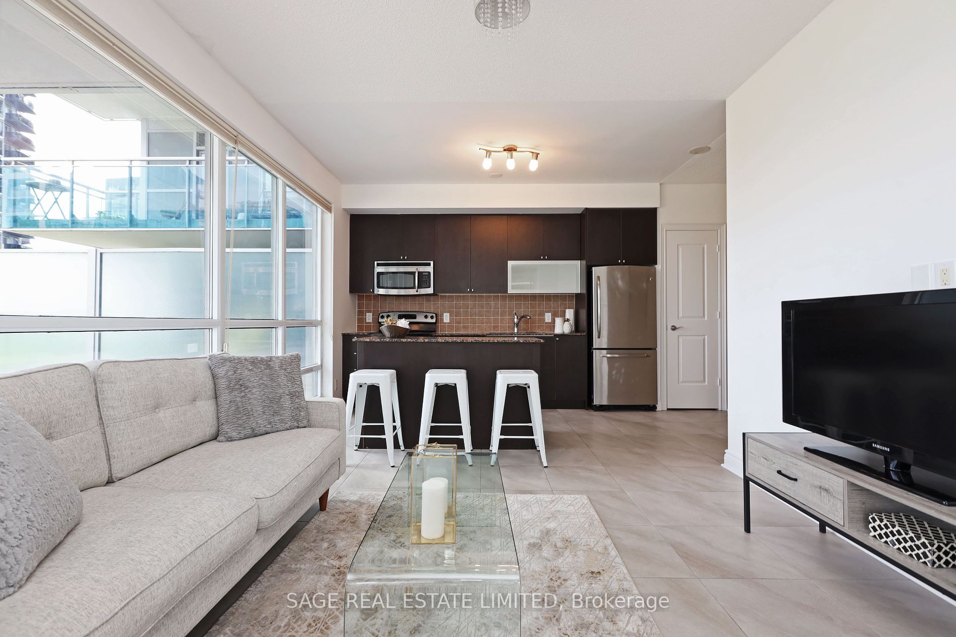 16 Brookers Lane, #409