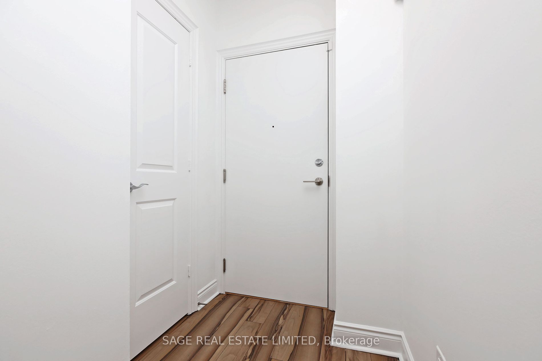 16 Brookers Lane, #409