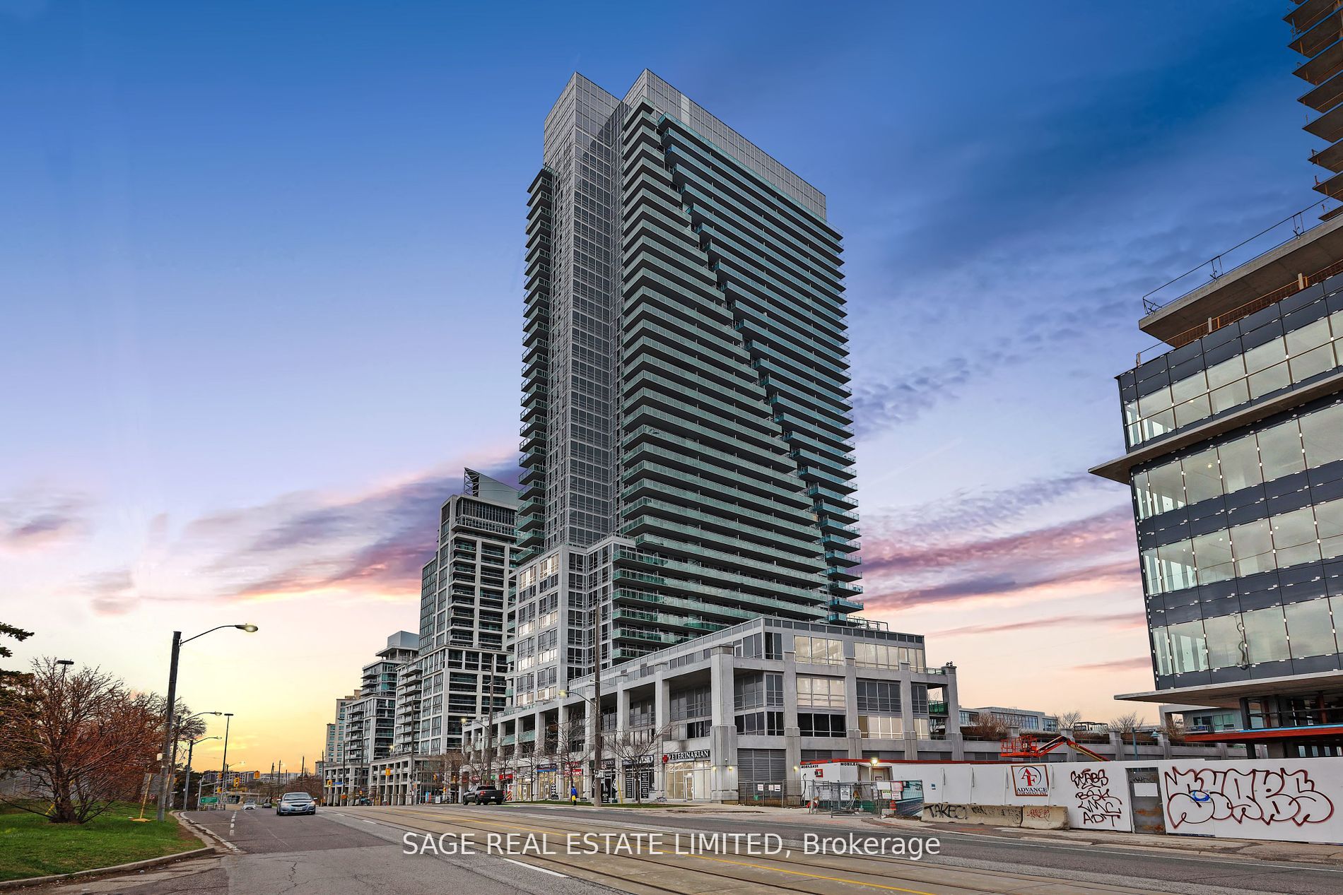 16 Brookers Lane, #409