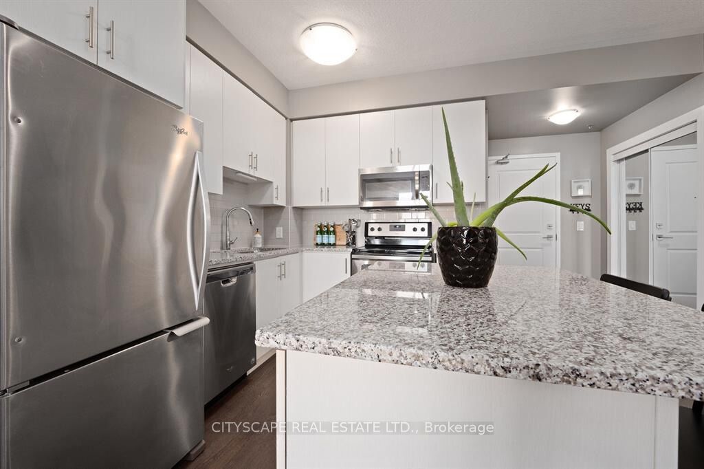 2490 Old Bronte Rd, #721