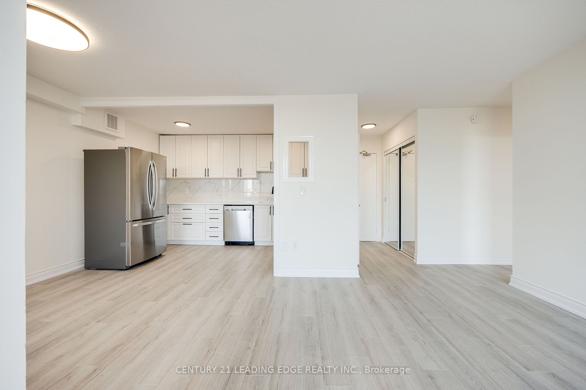 345 Driftwood Ave, #604