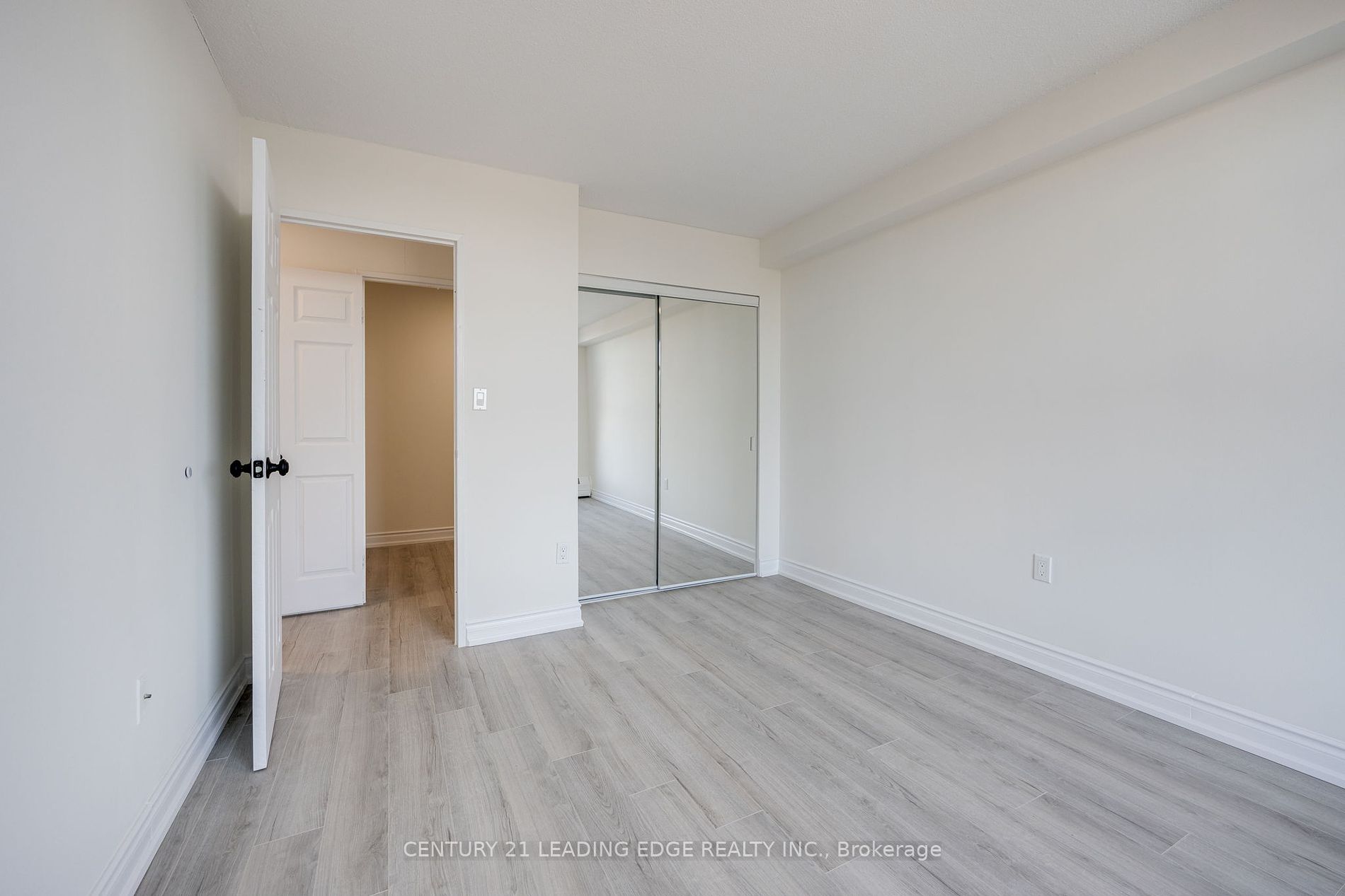 345 Driftwood Ave, #604