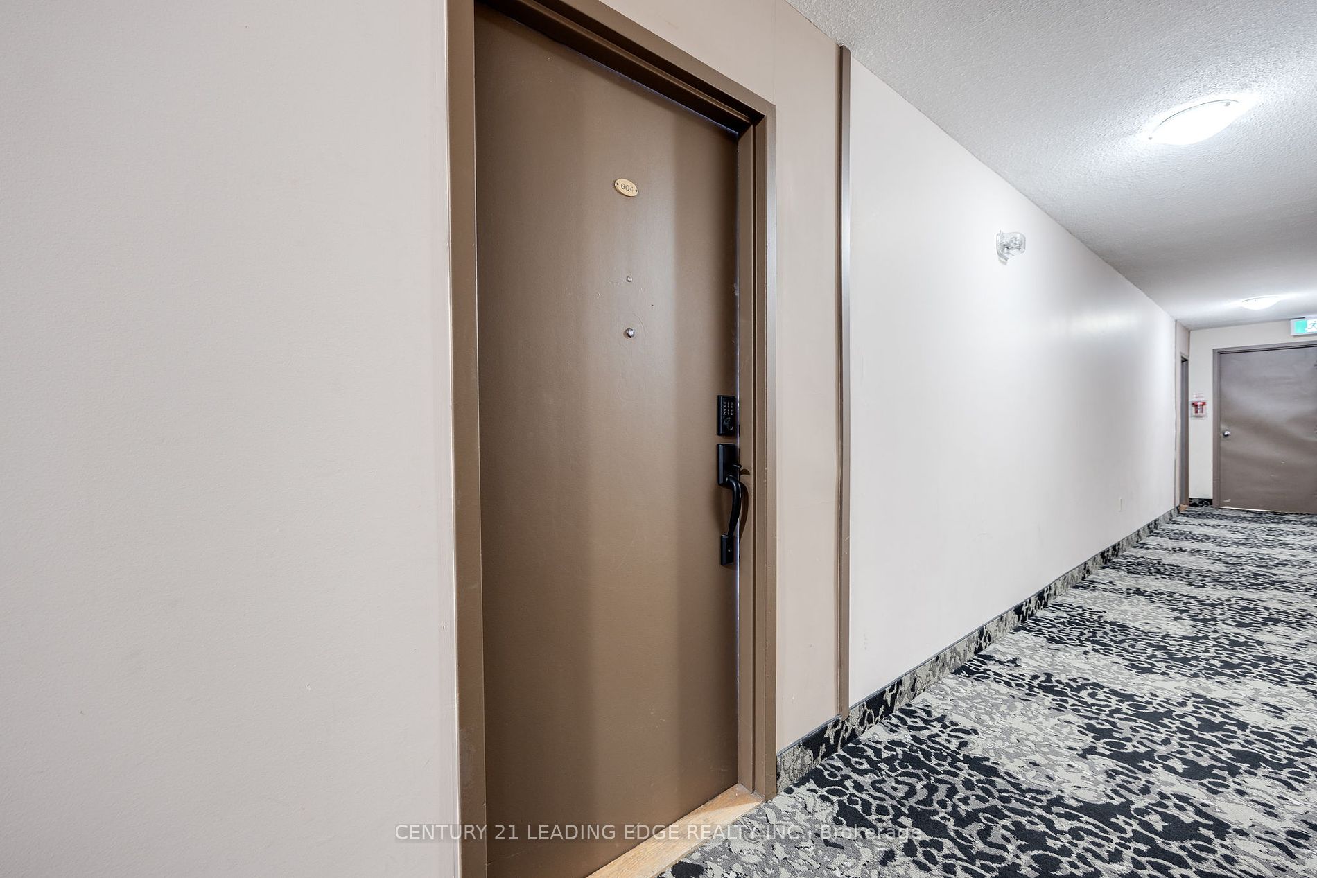 345 Driftwood Ave, #604