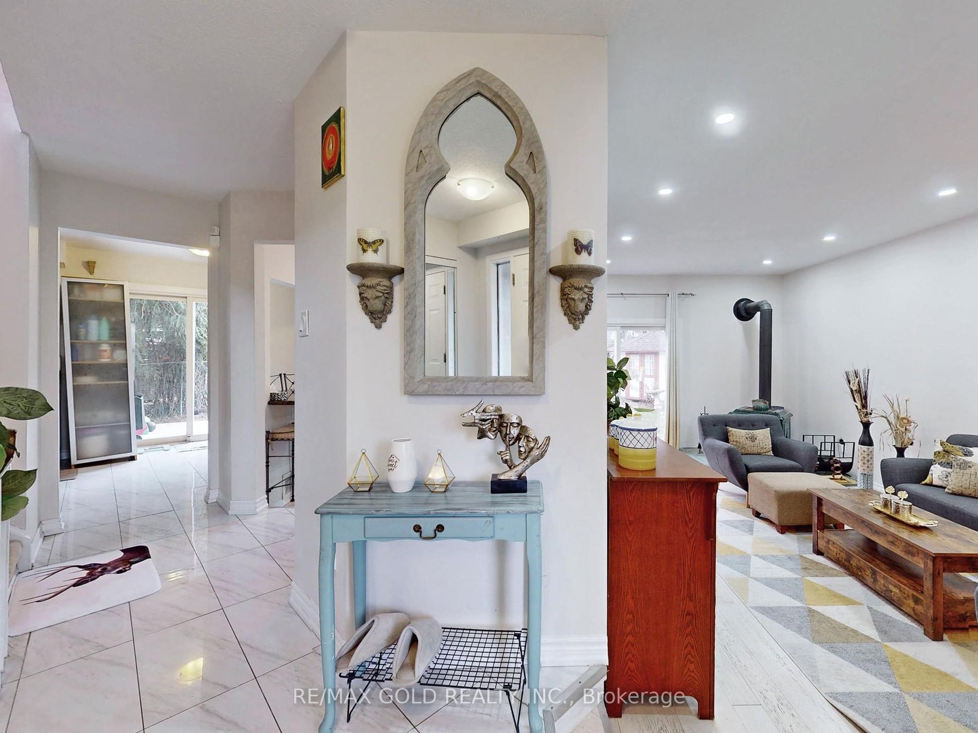 30 Longbourne Cres