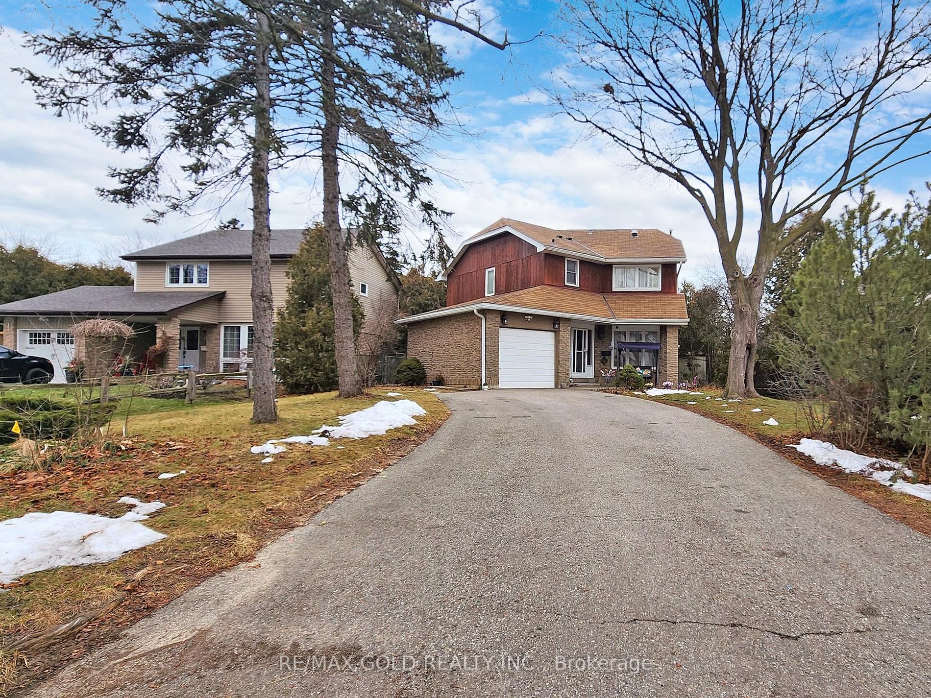 30 Longbourne Cres