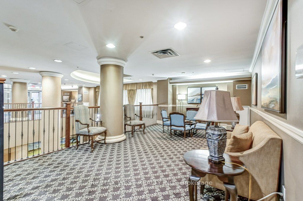 350 Princess Royal Dr, #1408