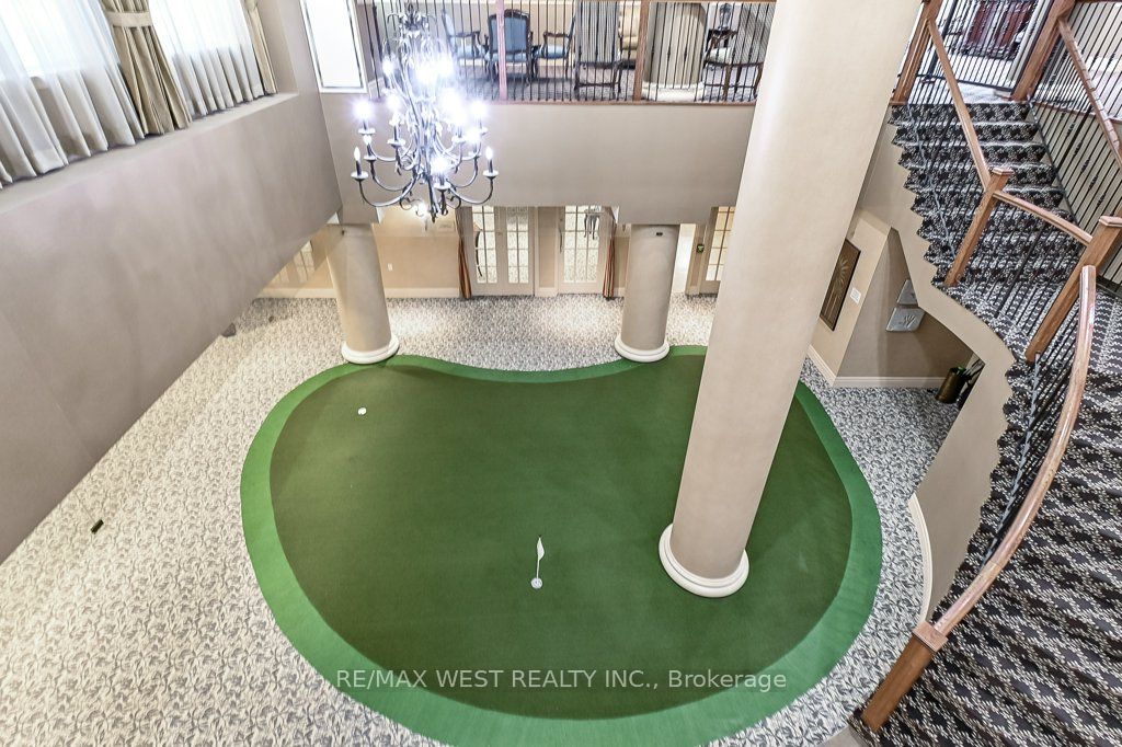 350 Princess Royal Dr, #1408