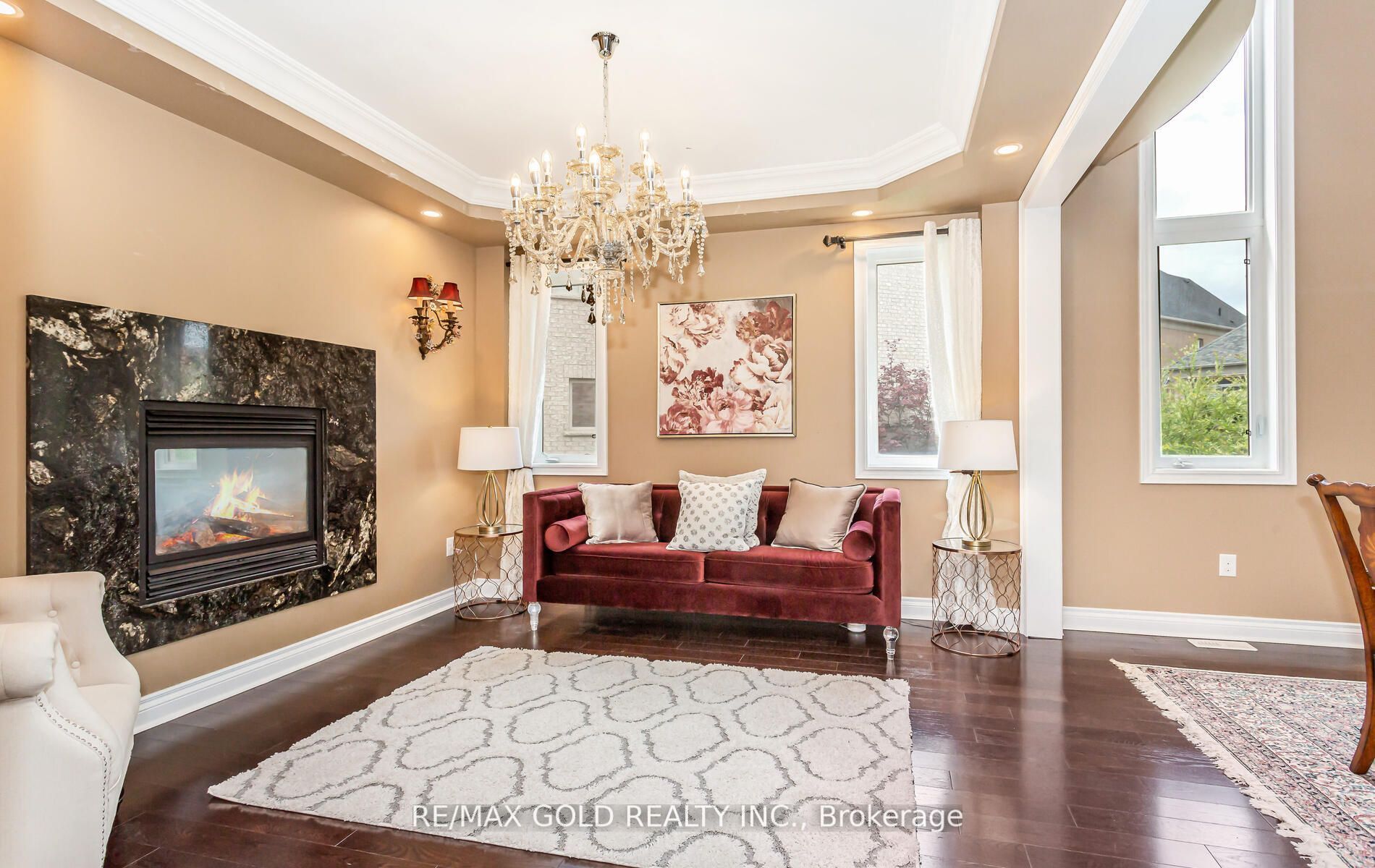 28 Ivanhoe Crt