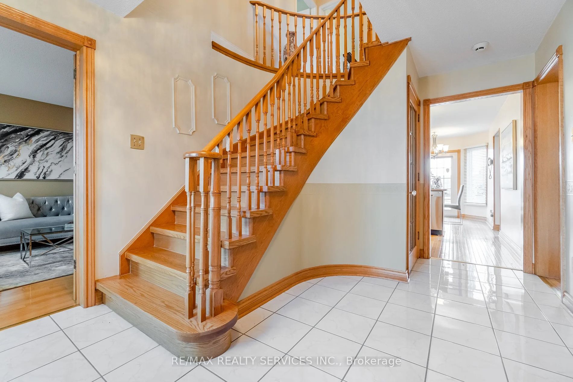 98 Corkett Dr