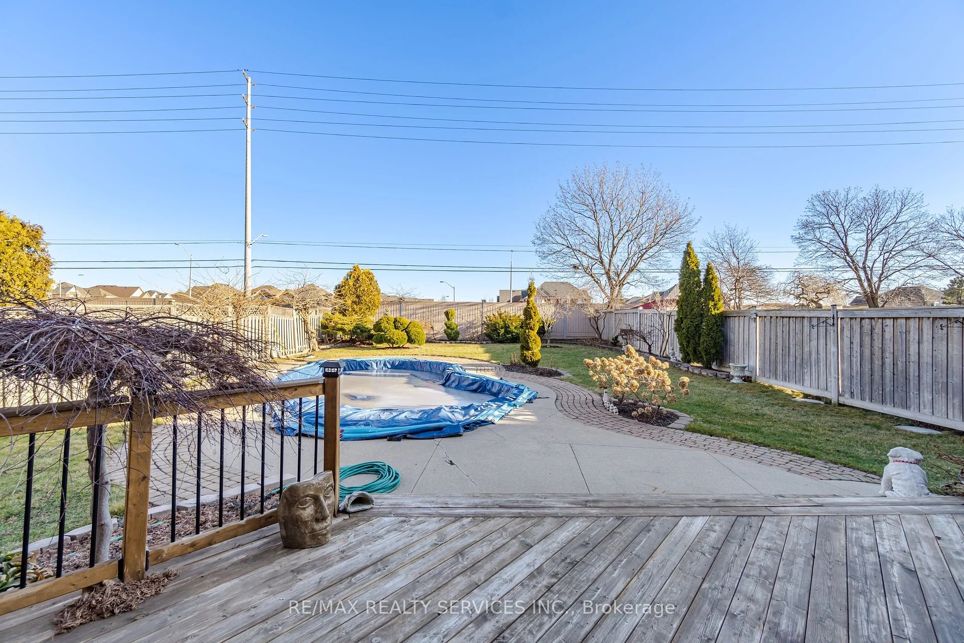98 Corkett Dr