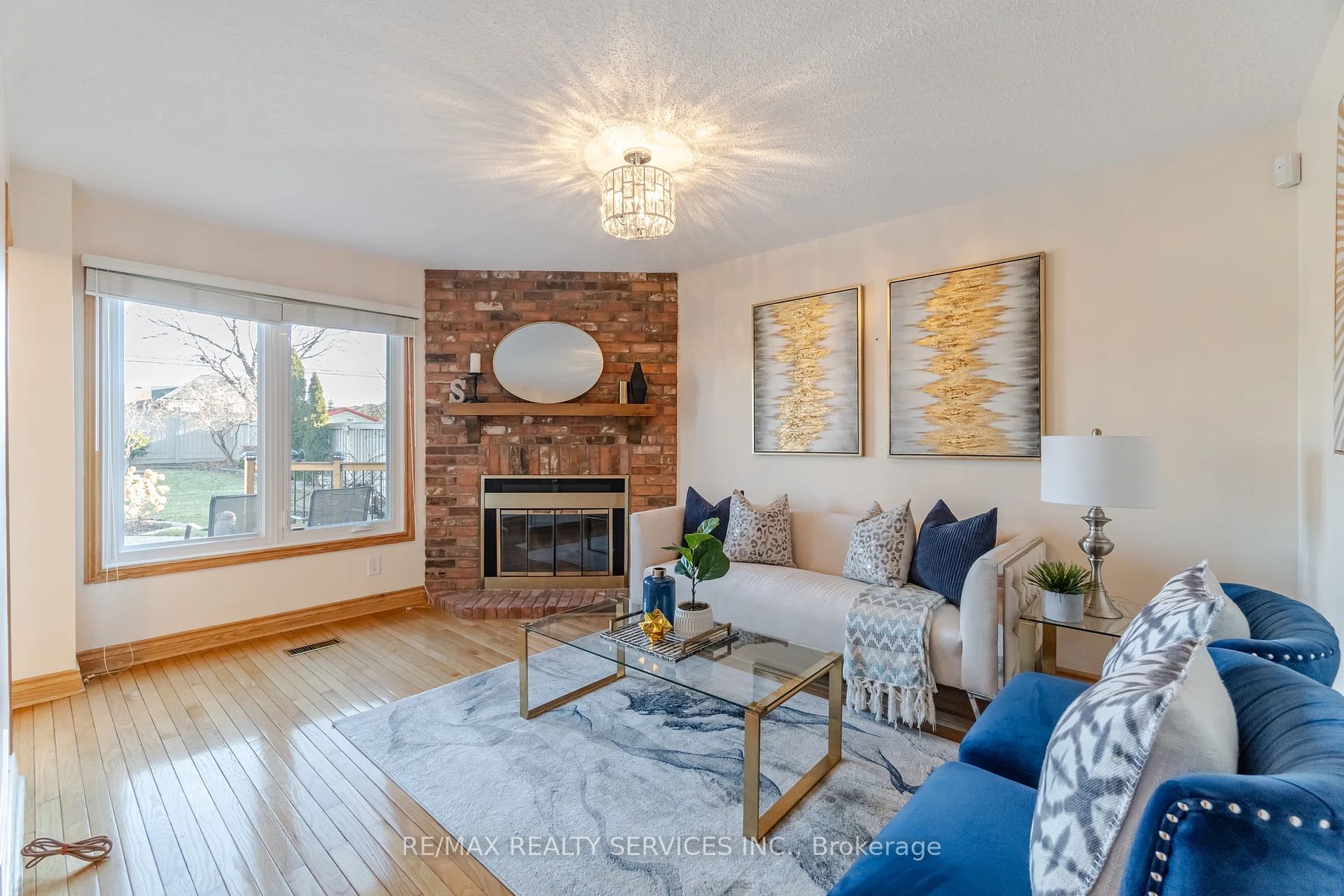 98 Corkett Dr