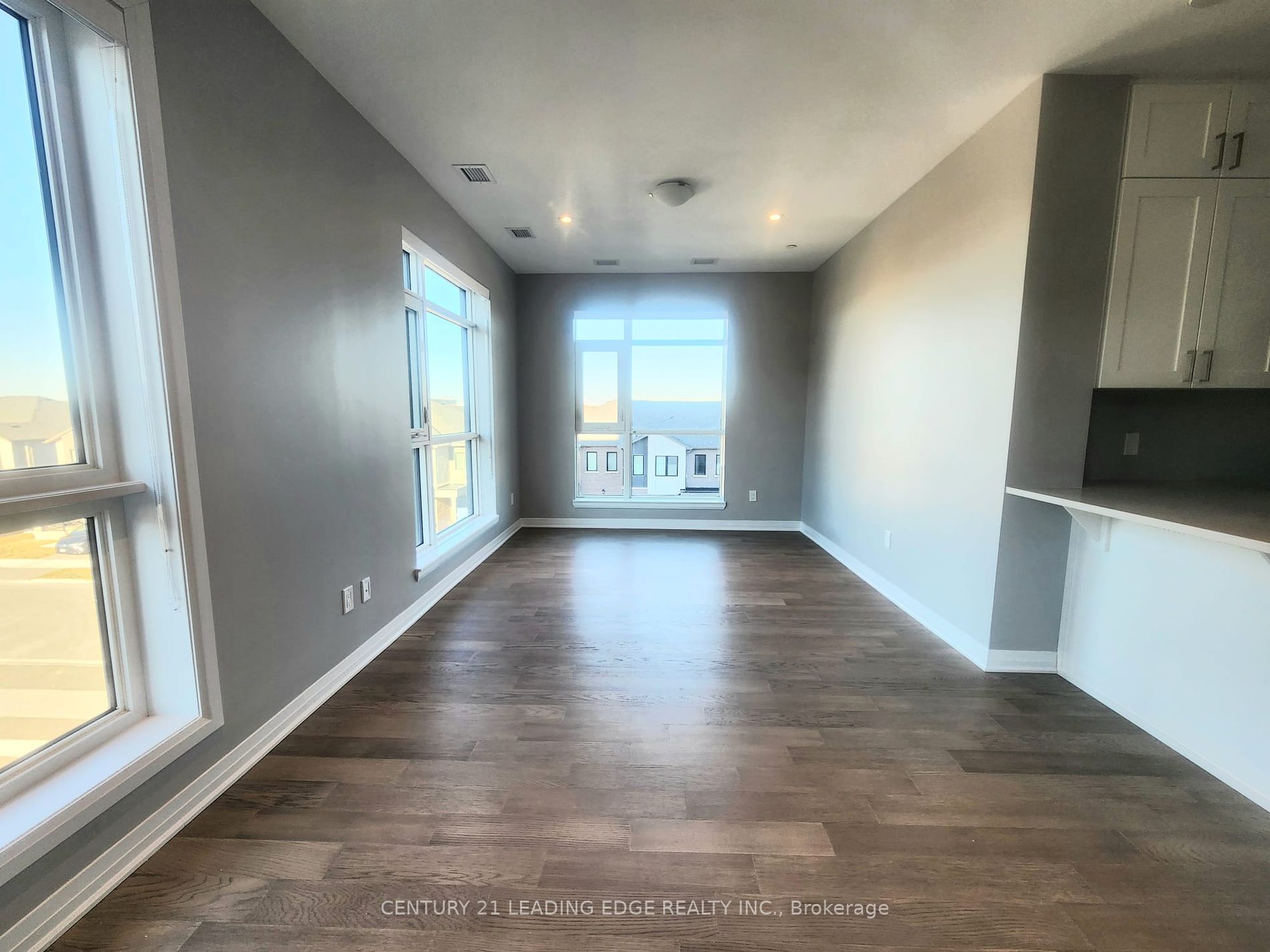 470 Gordon Krantz Avenue #314