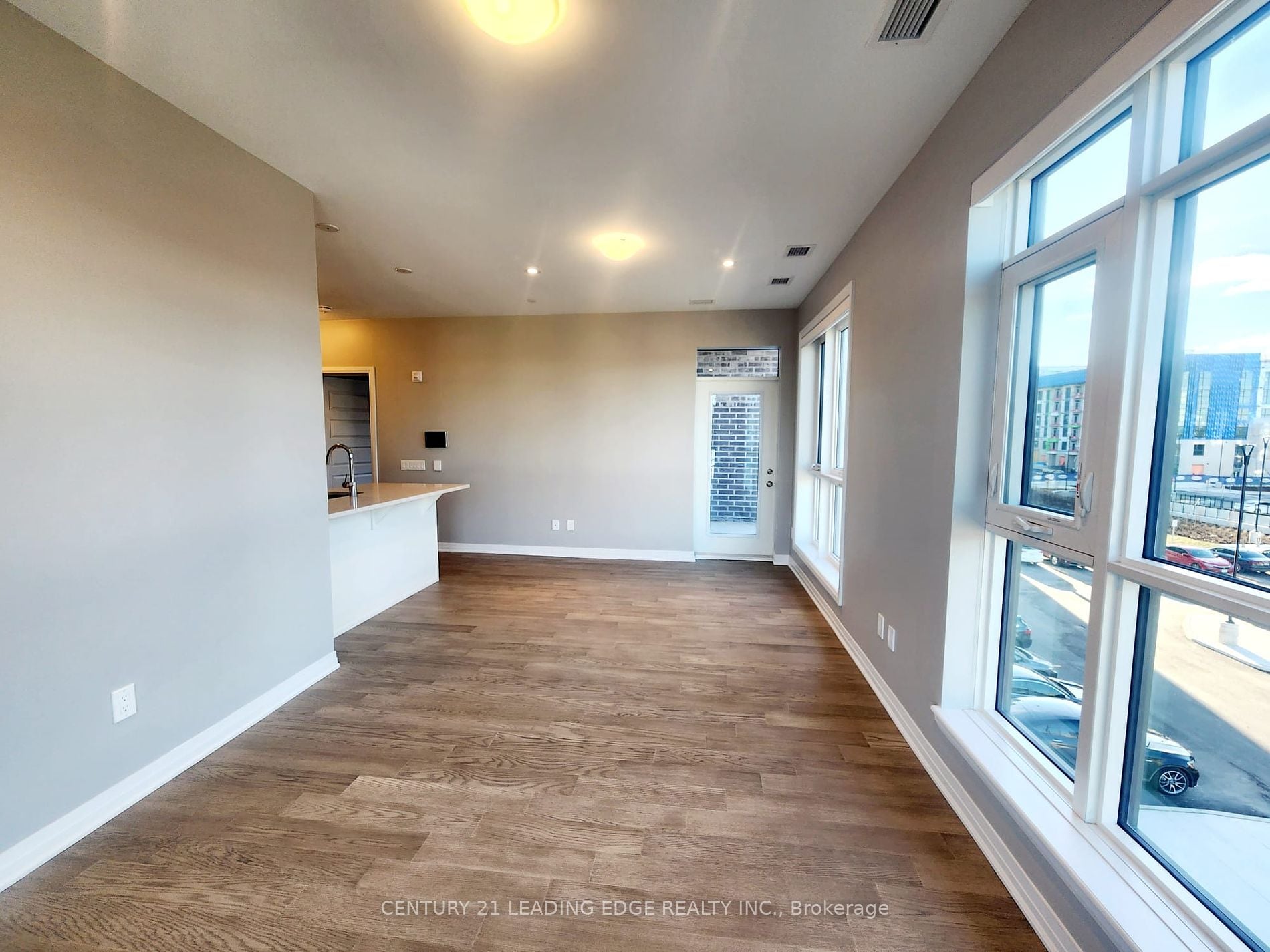470 Gordon Krantz Avenue #314