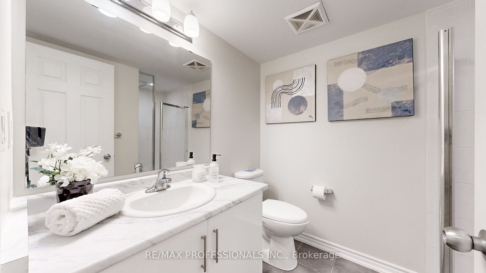 20 Carnation Avenue, #48