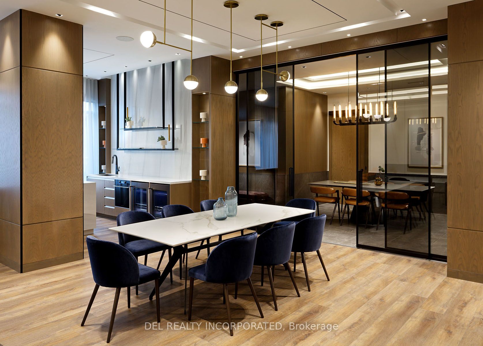 10 Eva Road #1708