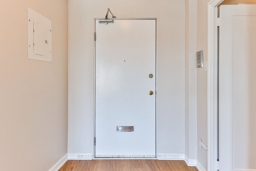125 Forsythe Street, #1201