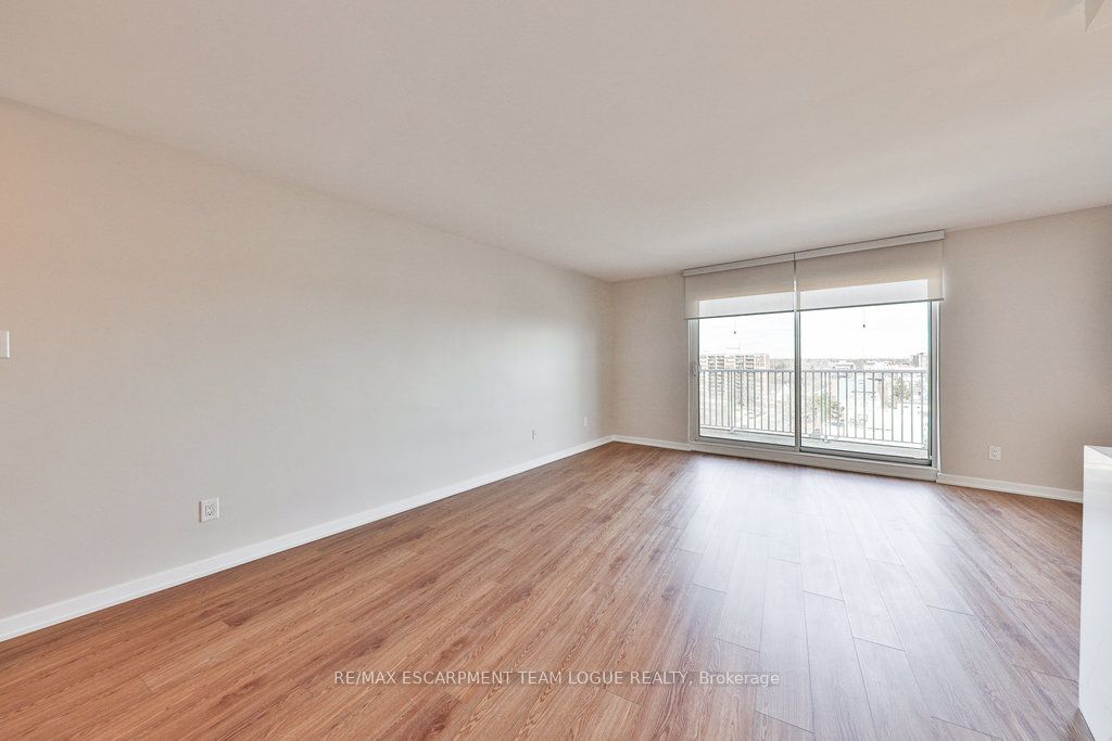 125 Forsythe Street, #1201