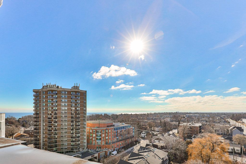 125 Forsythe Street, #1201