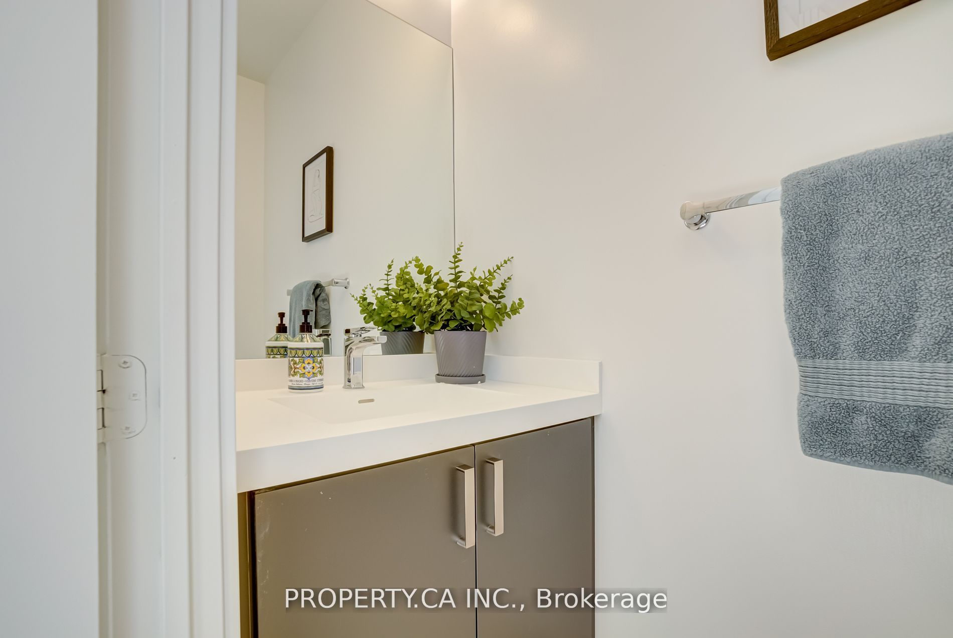 8 Nahani Way, #109