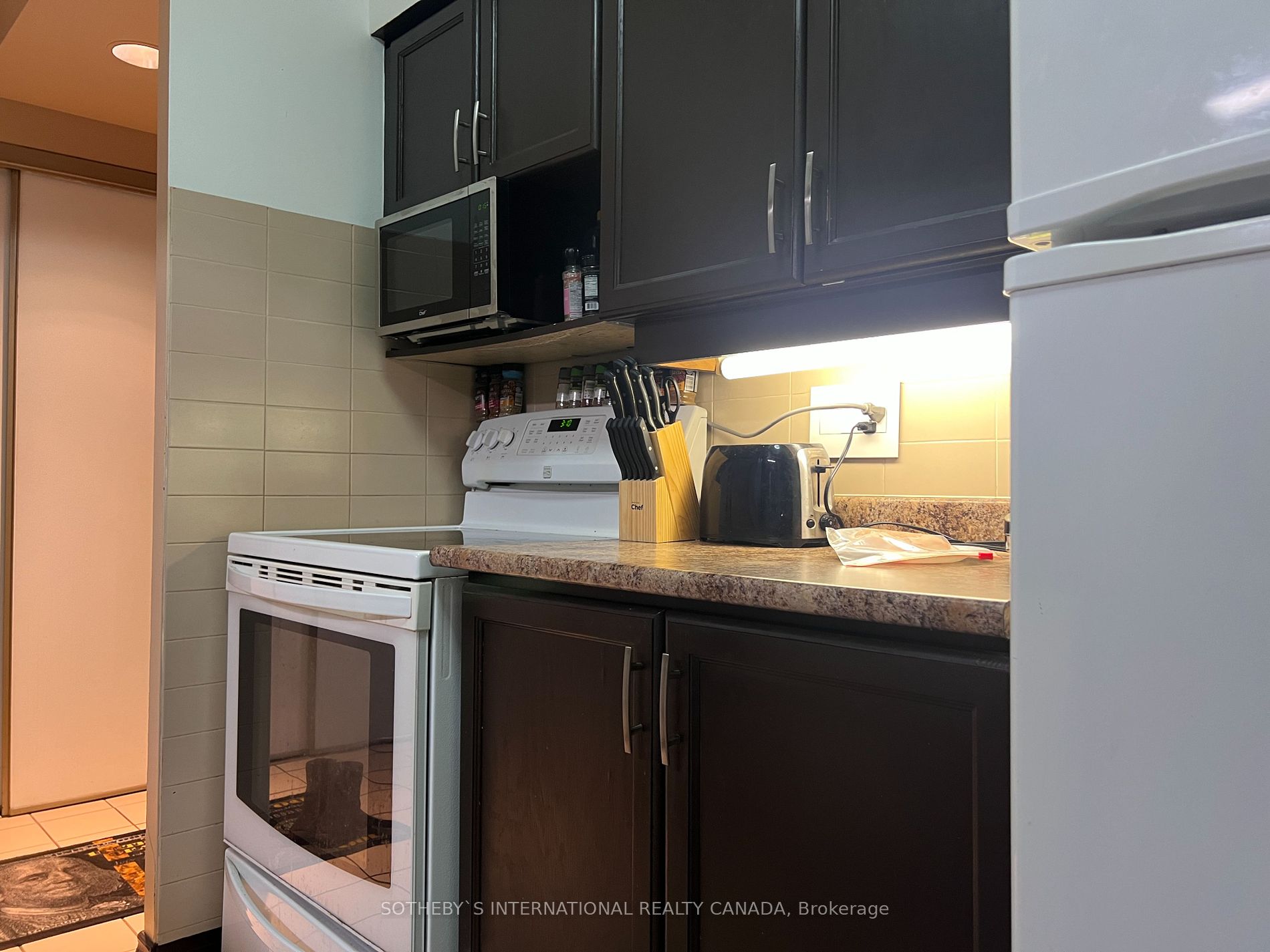 22 Southport St, #525
