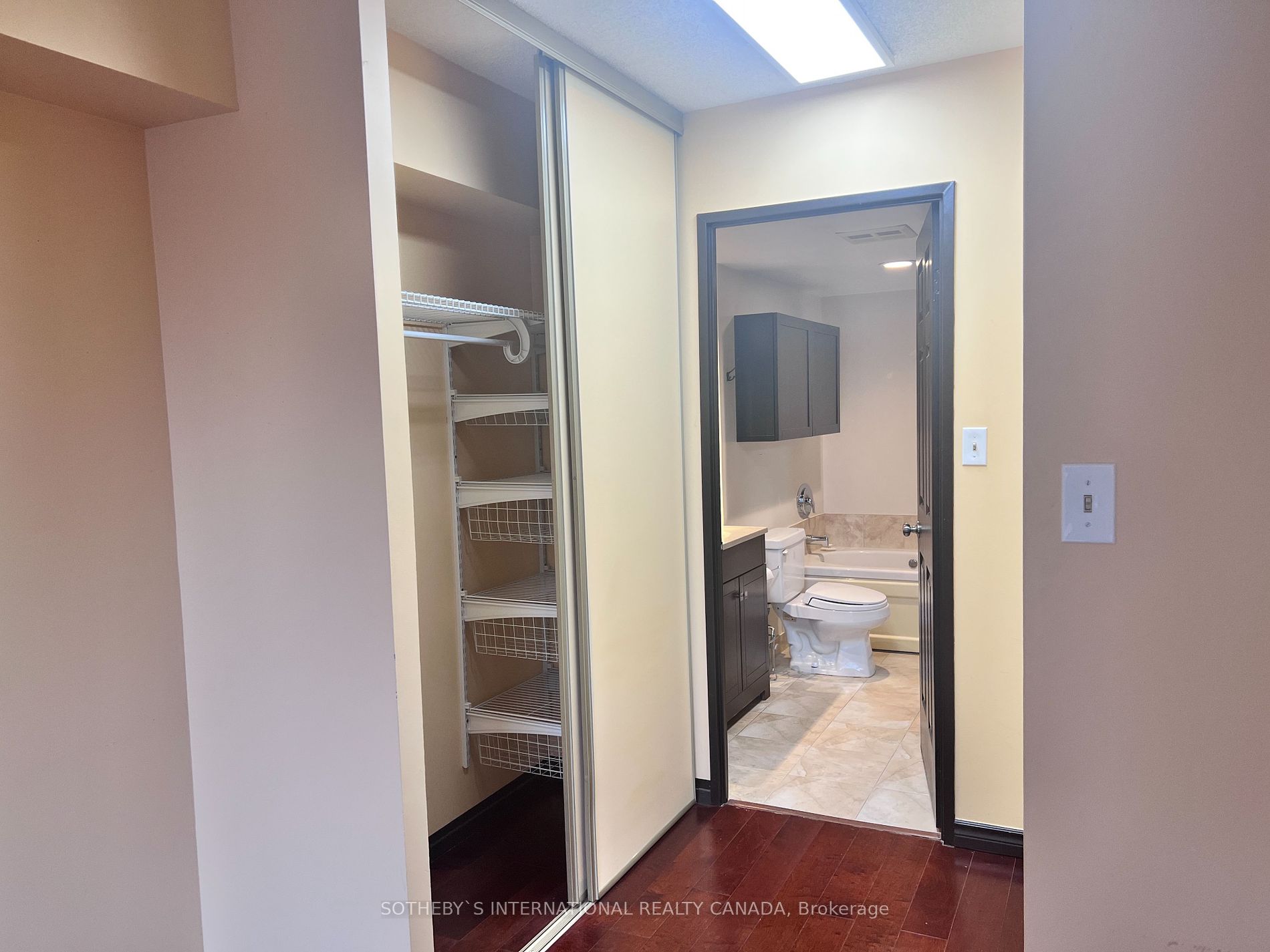 22 Southport St, #525