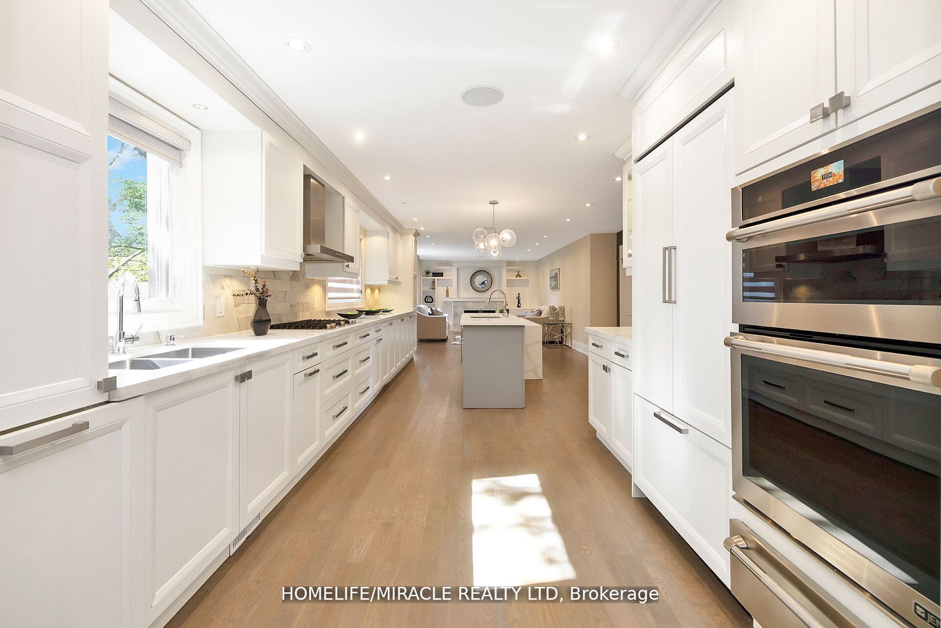 2068 Mississauga Rd