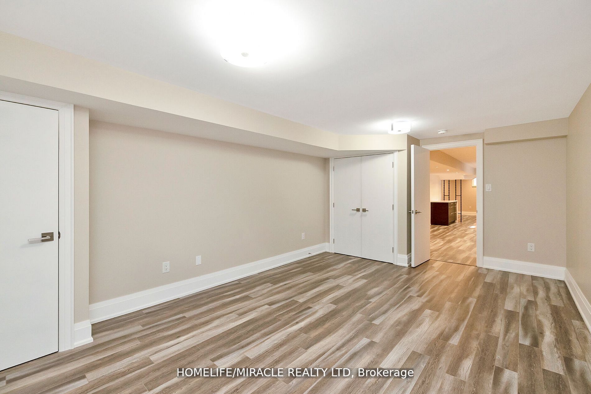 2068 Mississauga Rd