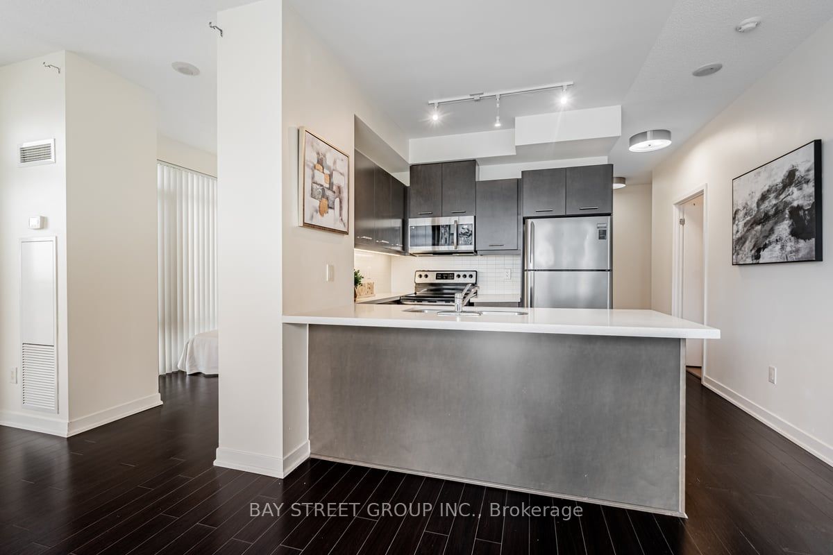 365 Prince Of Wales Dr, #1308