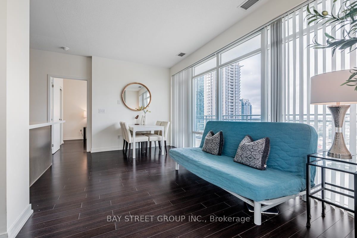 365 Prince Of Wales Dr, #1308