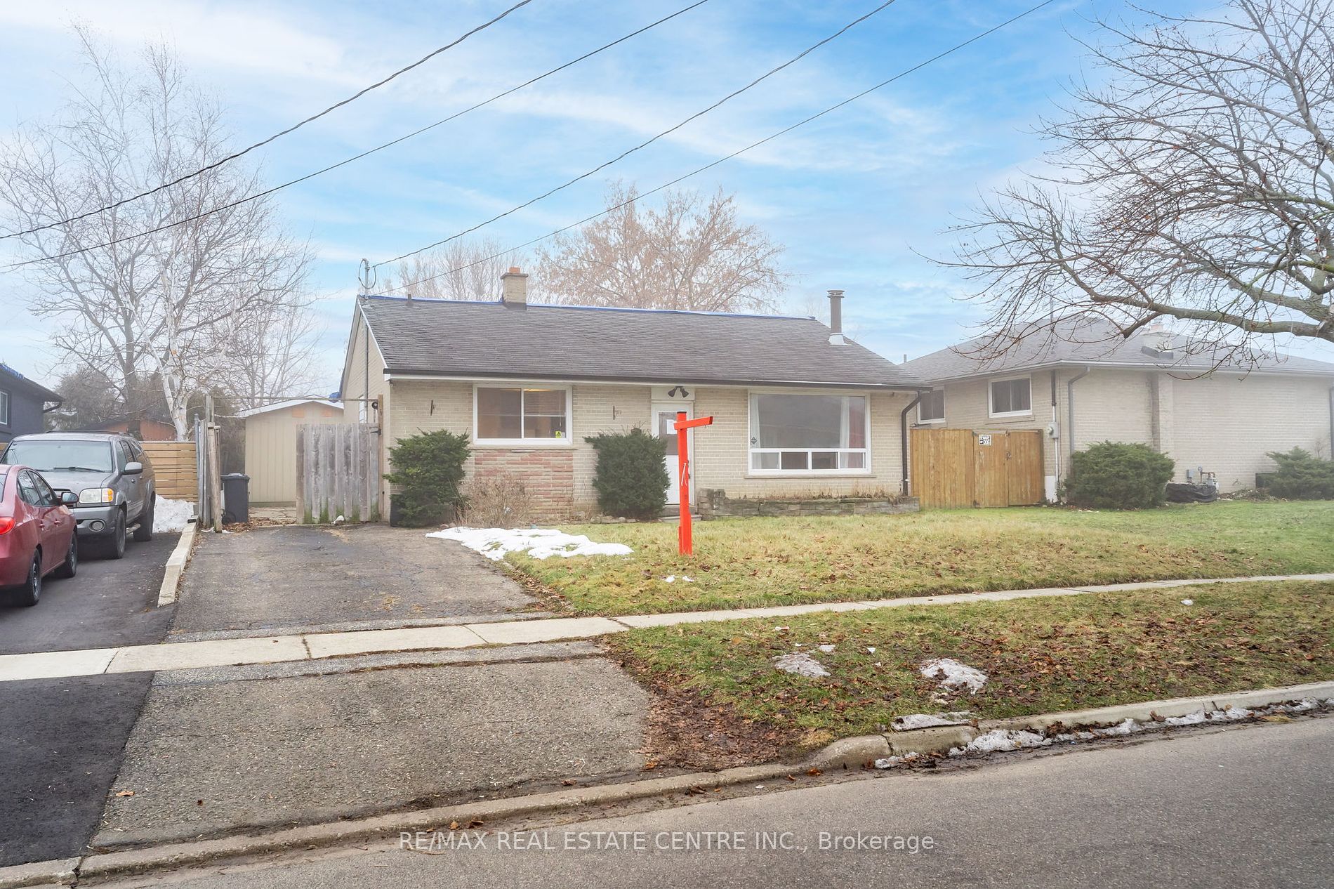 76 Raylawn Cres